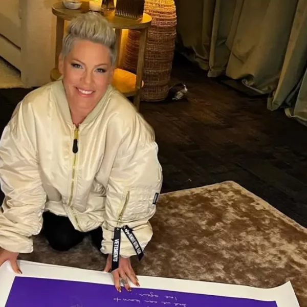 Pink will Guest Host Kelly Clarkson Show