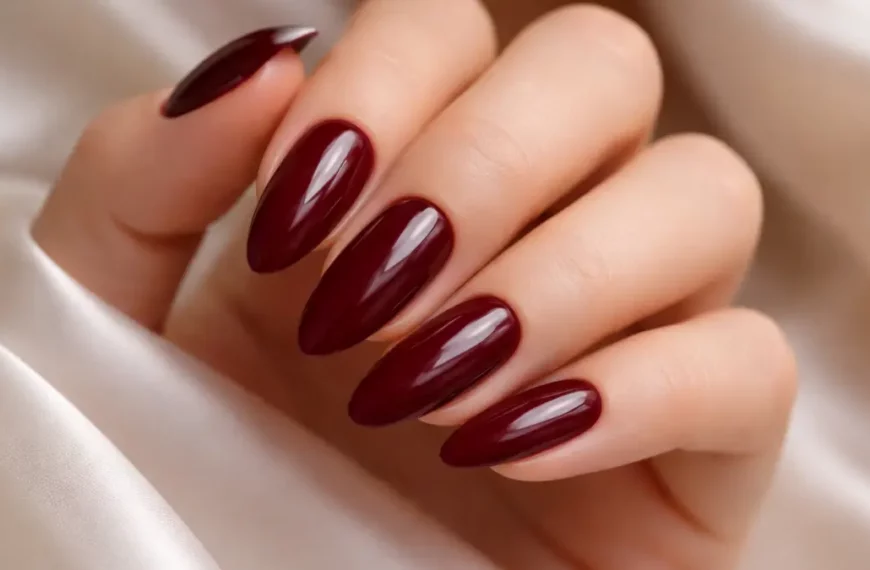 Nail Color Trending in Spring - Burgundy